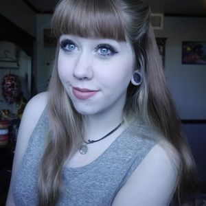 Meet your Posher, Brandy